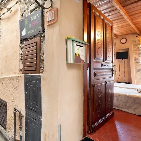 Nonna Gari Apartmán Apricale